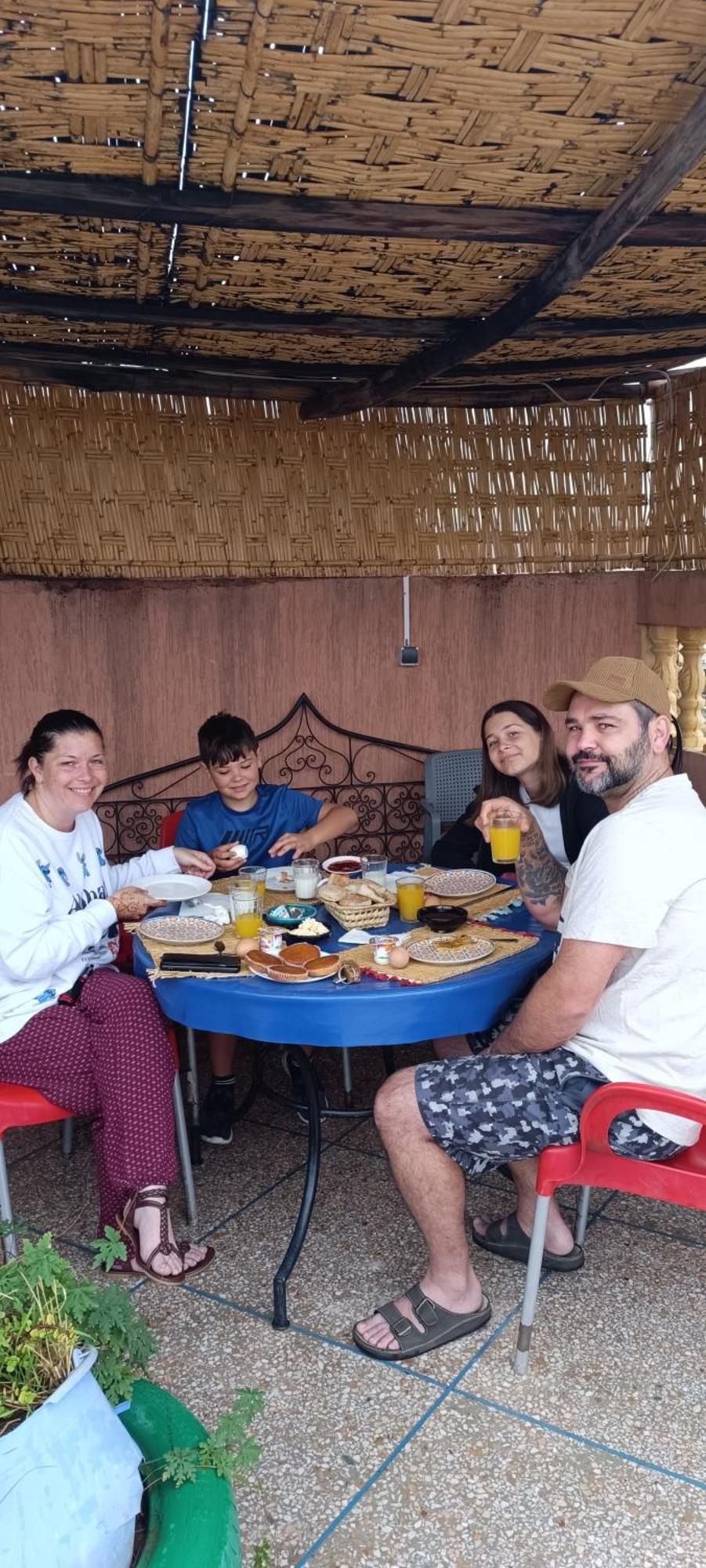 Afgo Hostel Tajda Экстерьер фото
